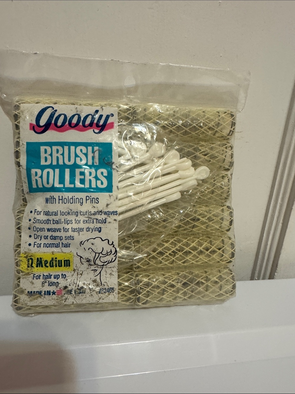 Vintage Goody Brush Rollers - Beige/White Medium Set
